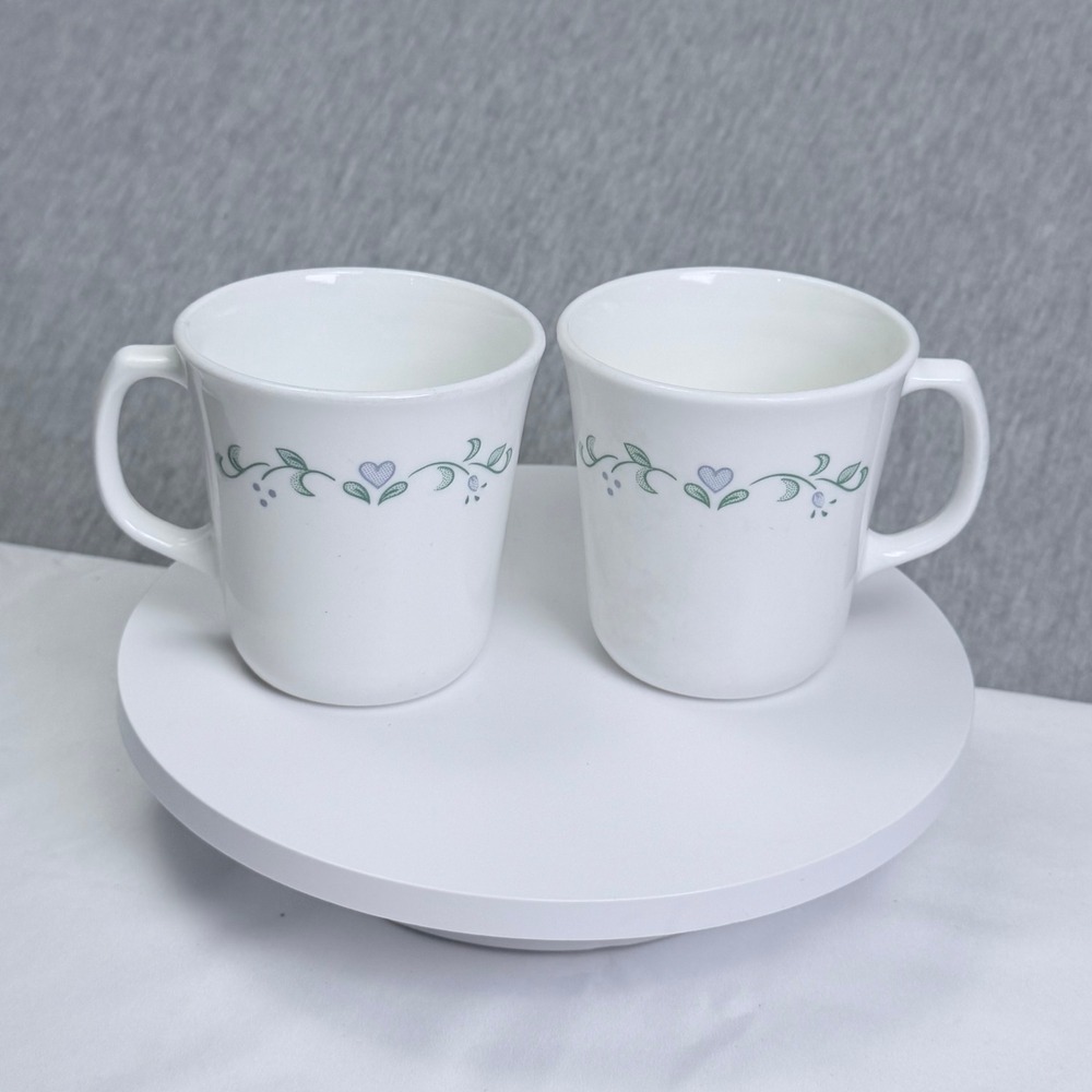 Corning USA English Breakfast Mugs Set of 2 White Blue Heart Green Vine Vitrelle